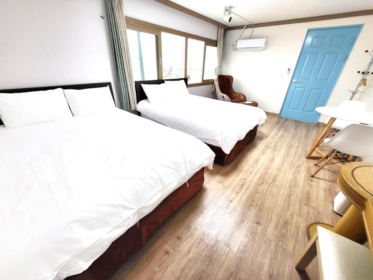 Top Island Hotel Jeju Bagian luar foto