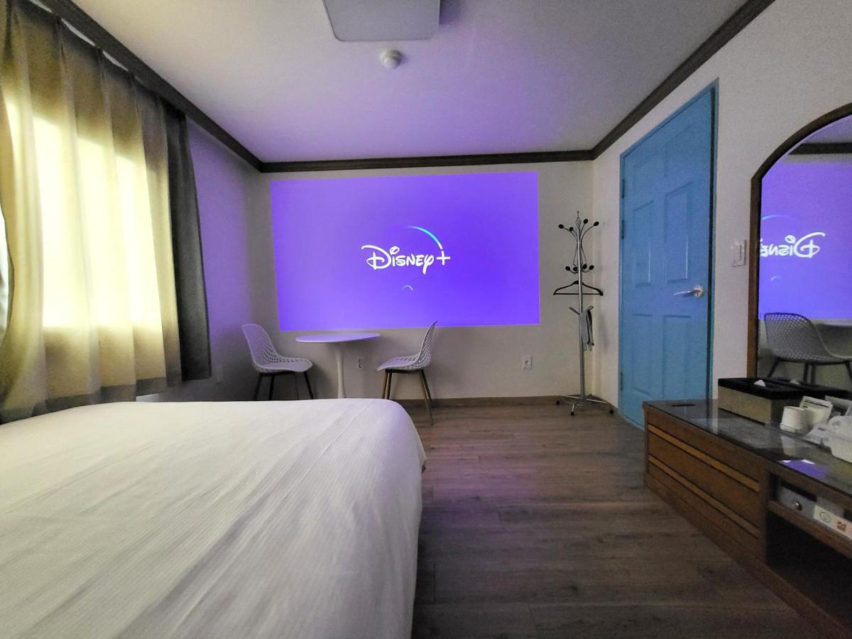 Top Island Hotel Jeju Bagian luar foto